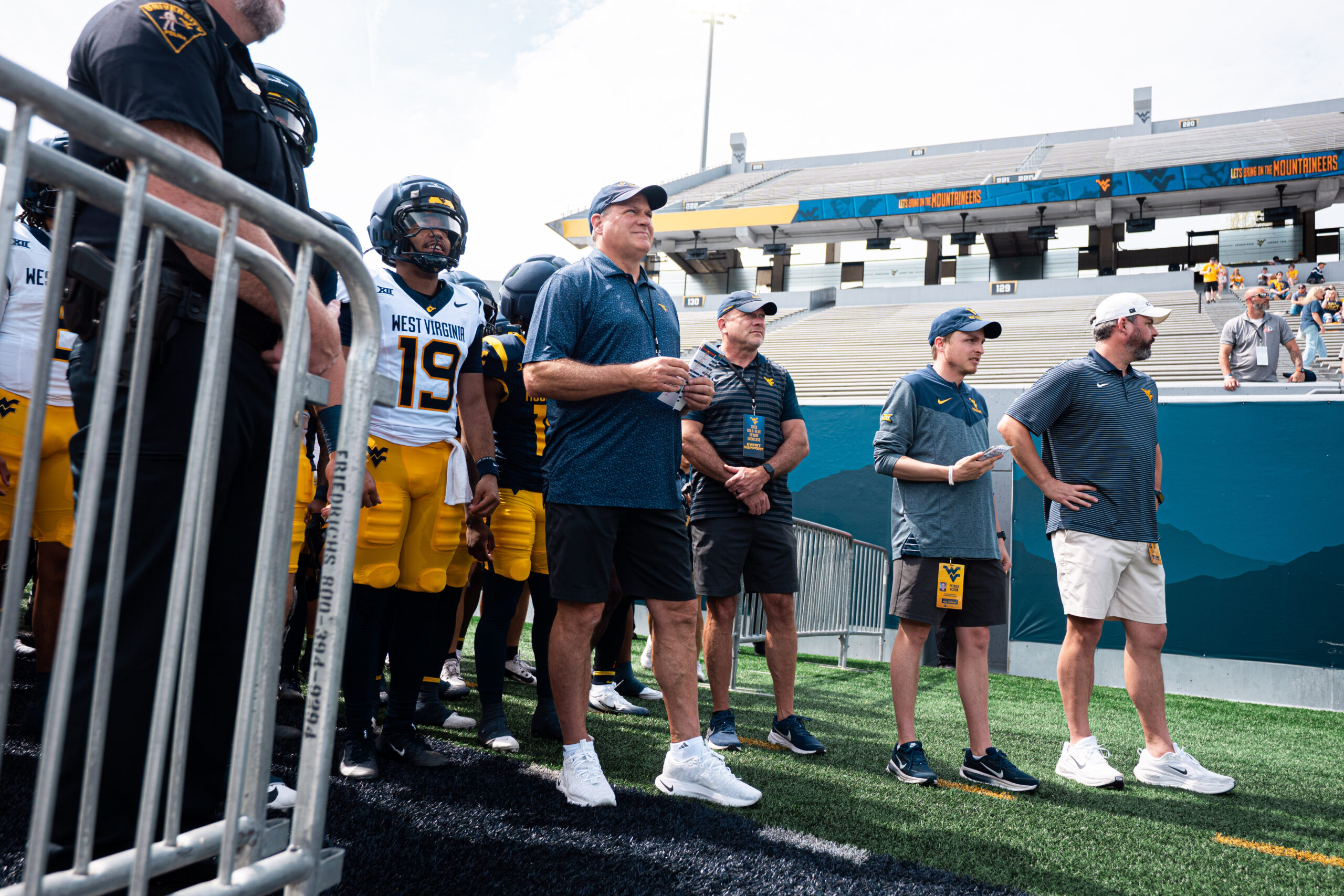 WVU football lands commitment from 2027 wide receiver
